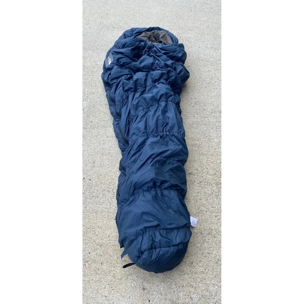 The North Face Navy Blue Mummy Sleeping Bag Nylon Polyester‎ USA Made 158649/16